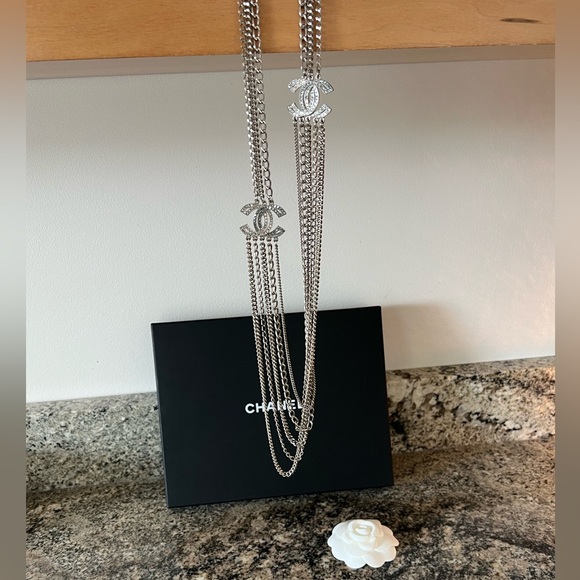 Chanel CC Multi-Strand Long Chain Necklace - Picture 4 of 10